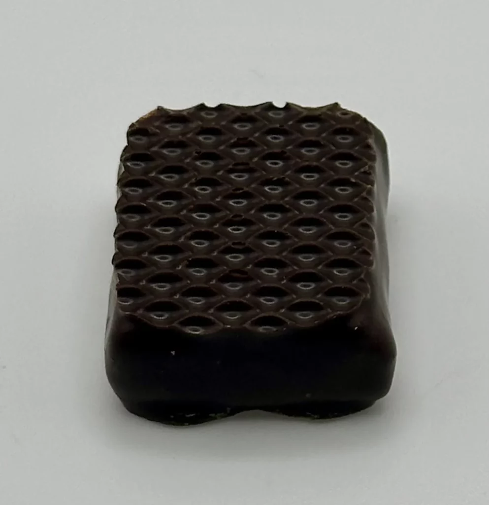 Pate d’amande orange noir