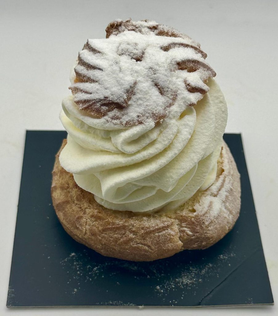 Chou chantilly